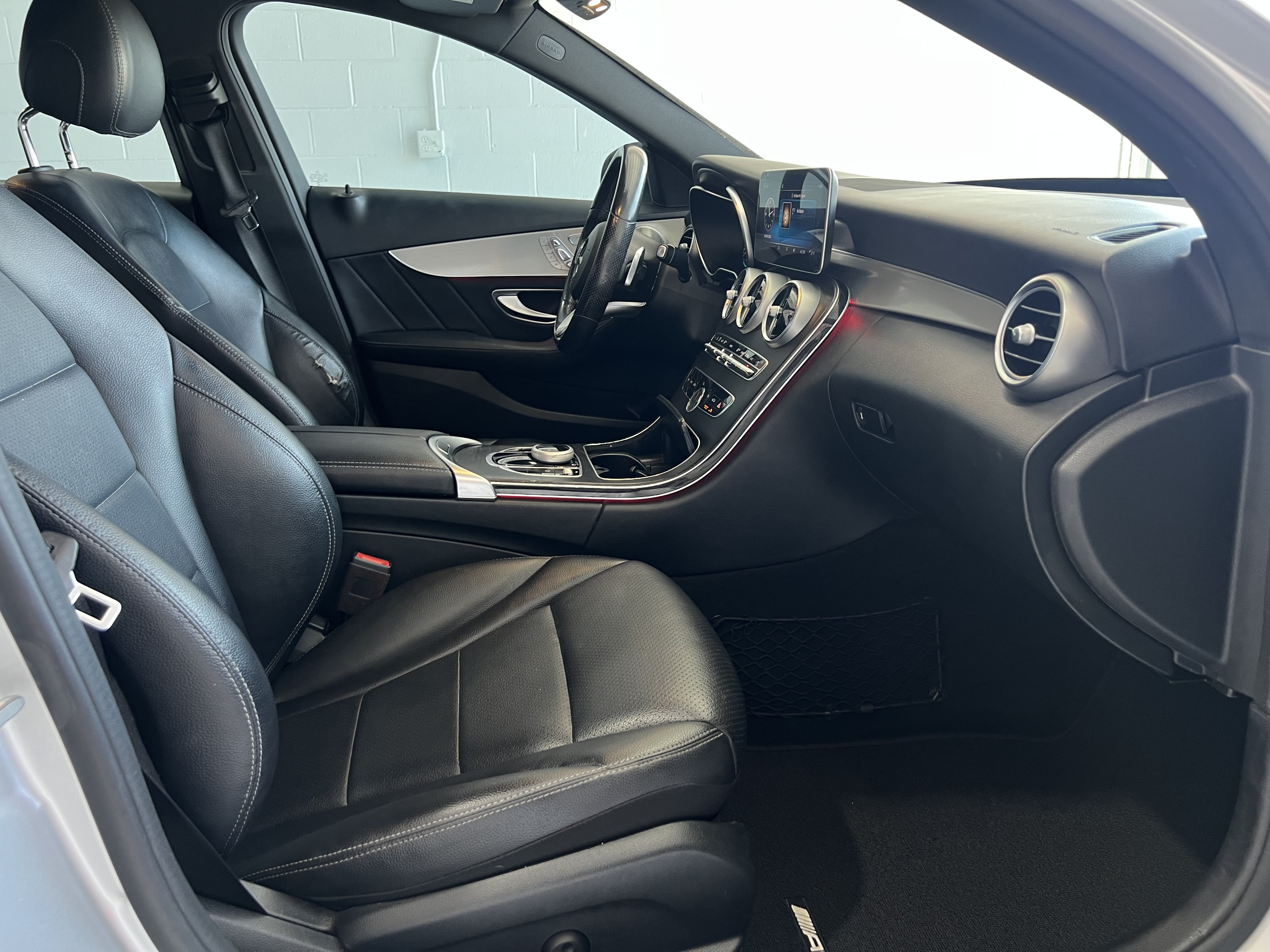 Used 2019 Mercedes-Benz C 300 Sedan image 20