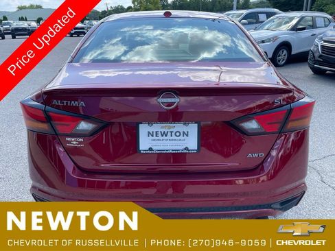 Used 2025 Nissan Altima 2.5 SL AWD/4WD image 40