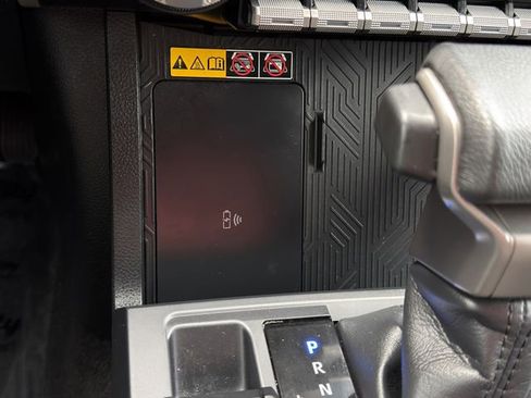 Used 2024 Toyota Tacoma Trailhunter image 22