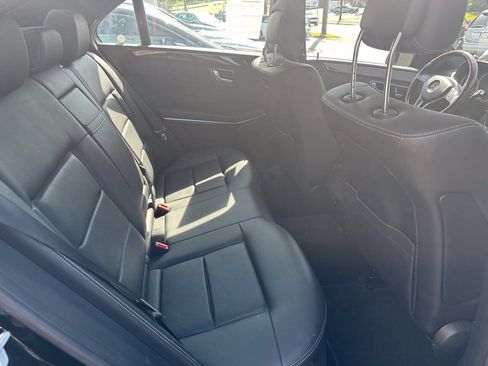 Used 2014 Mercedes-Benz E 350 4MATIC Sedan w/ Premium 1 Package image 15