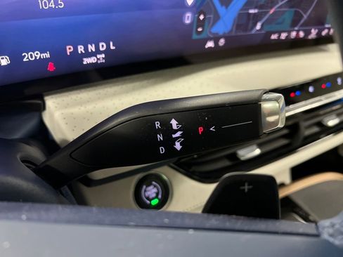 Certified 2026 Buick Enclave Avenir w/ Super Cruise Package image 27