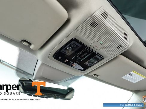 Used 2024 Volkswagen Atlas SE w/ Panoramic Sunroof Package FWD image 26
