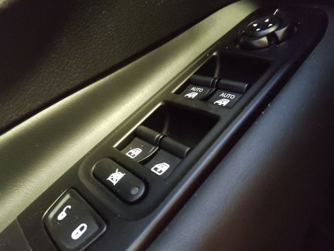 Used 2020 Jeep Renegade Altitude image 27