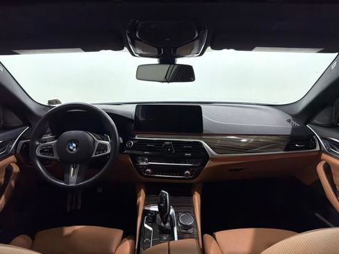 Certified 2023 BMW 540i xDrive w/ M Sport Package AWD/4WD image 29