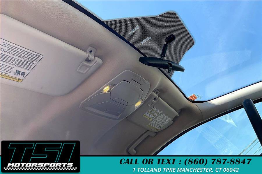 Used 2017 Ford Escape SE AWD/4WD image 22
