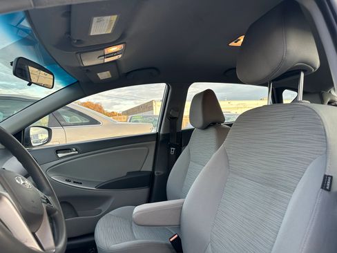 Used 2015 Hyundai Accent GS image 17