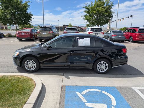 Used 2015 Volkswagen Jetta S FWD image 9