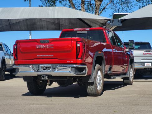 Used 2024 GMC Sierra 2500 SLT w/ SLT Premium Package image 7