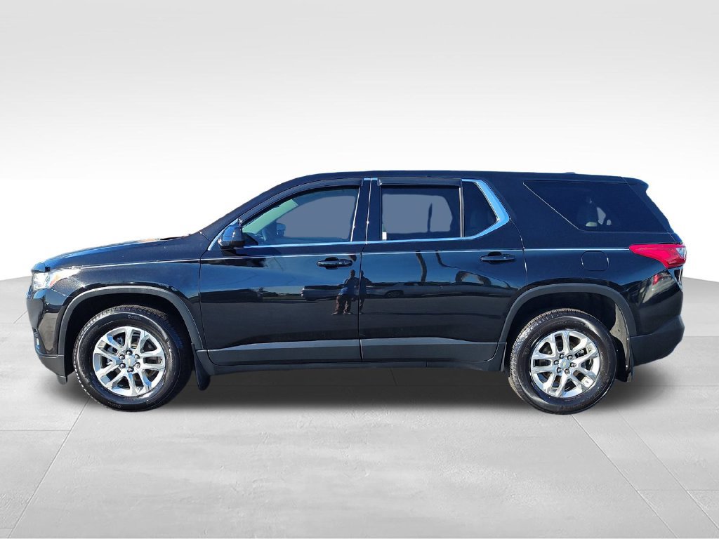 Used 2020 Chevrolet Traverse LS FWD image 2