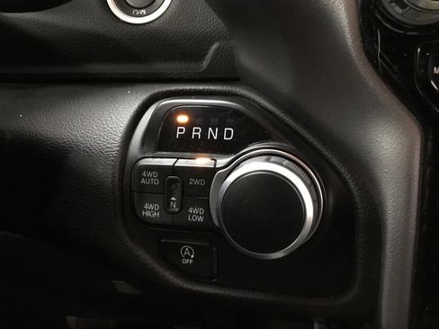 Used 2023 RAM 1500 Big Horn AWD/4WD image 37