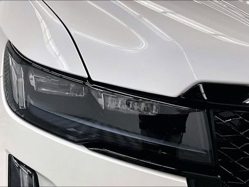 Used 2022 Cadillac Escalade ESV Sport Platinum image 33