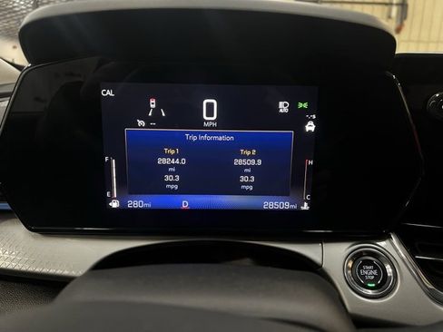 Used 2025 Chevrolet Trax LT image 10