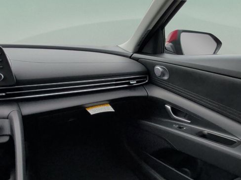 New 2026 Hyundai Elantra SE w/ Cargo Package image 38