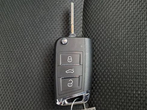 Used 2016 FIAT 500X Pop image 32