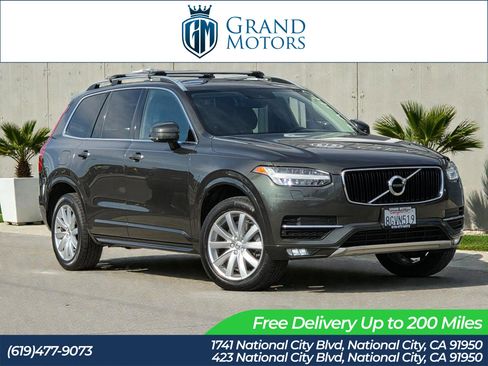 Used 2018 Volvo XC90 T6 Momentum w/ Momentum Plus Package image 1