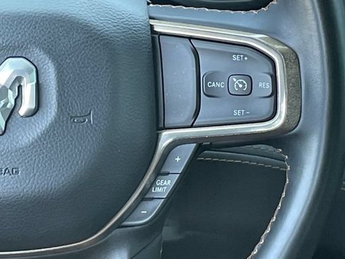 Used 2022 RAM 1500 Limited w/ Body Color Bumper Group AWD/4WD image 15