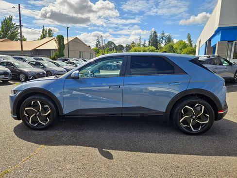 Used 2024 Hyundai Ioniq 5 SEL AWD/4WD image 2