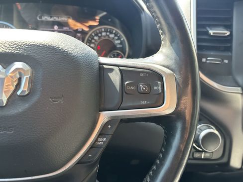 Used 2020 RAM 1500 Big Horn AWD/4WD image 11