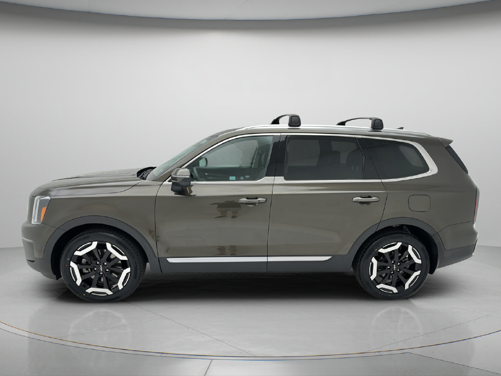 Used 2024 Kia Telluride EX w/ EX Captain's Chair Package AWD/4WD image 8