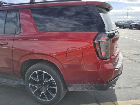 Used 2025 Chevrolet Suburban RST w/ RST Capability Package image 5