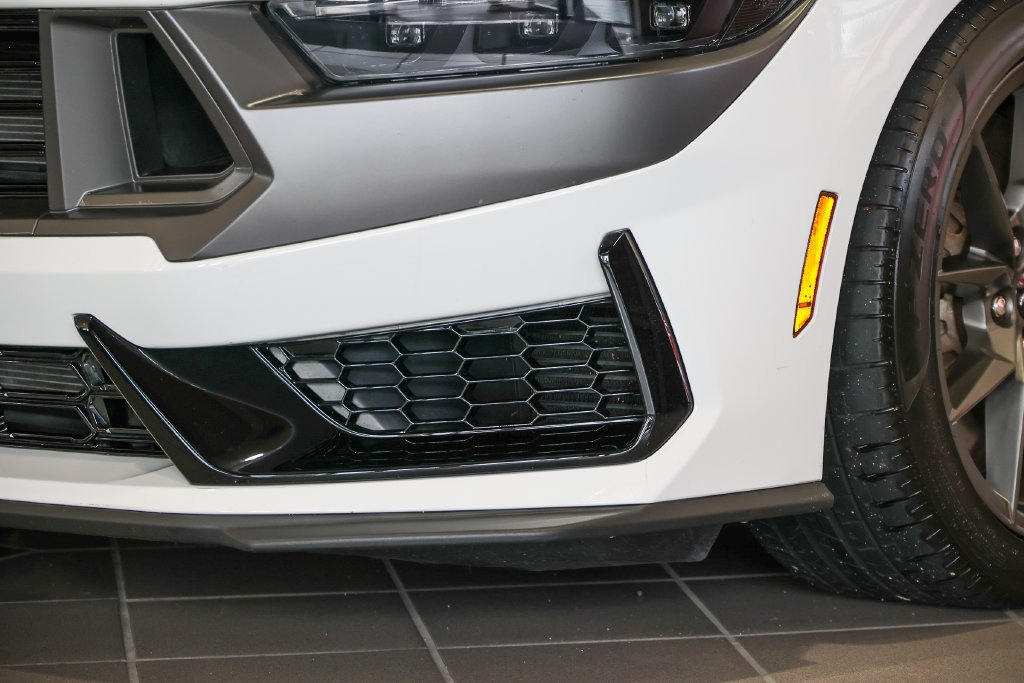 Certified 2025 Ford Mustang Dark Horse RWD image 18