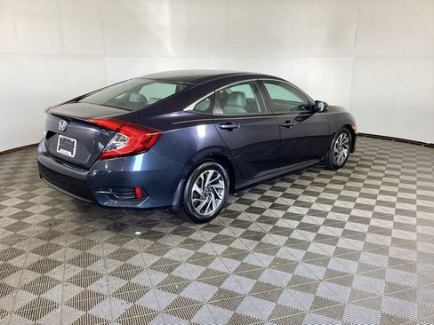 Used 2016 Honda Civic EX image 2