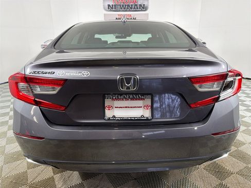 Used 2019 Honda Accord LX image 3