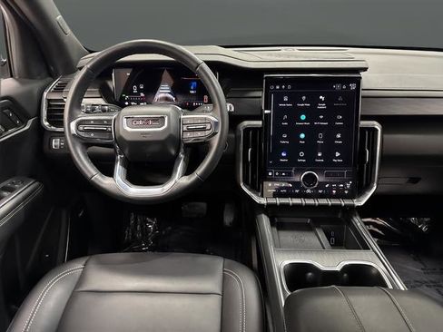 Used 2024 GMC Acadia Elevation w/ Trailering Package image 5