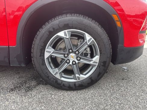 Used 2023 Chevrolet Blazer LT image 11