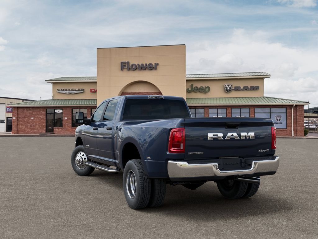 New 2026 RAM 3500 Big Horn AWD/4WD image 5
