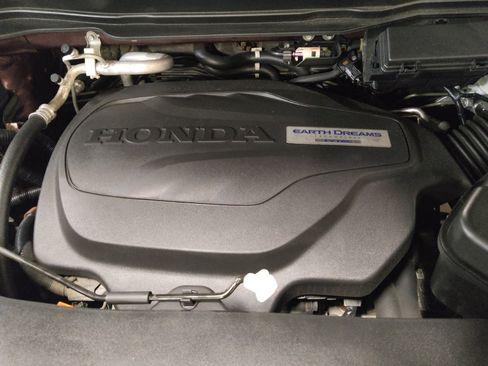 Used 2017 Honda Pilot Touring image 30
