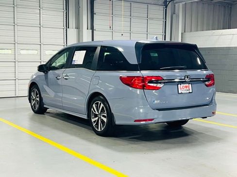 Used 2024 Honda Odyssey Touring image 19