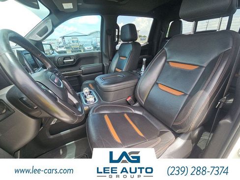 Used 2021 GMC Sierra 1500 AT4 w/ AT4 Preferred Package AWD/4WD image 5