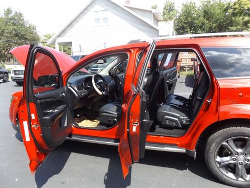 Used 2016 Dodge Journey Crossroad FWD image 11