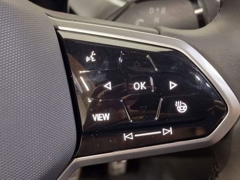 New 2025 Volkswagen ID. Buzz Pro S image 25