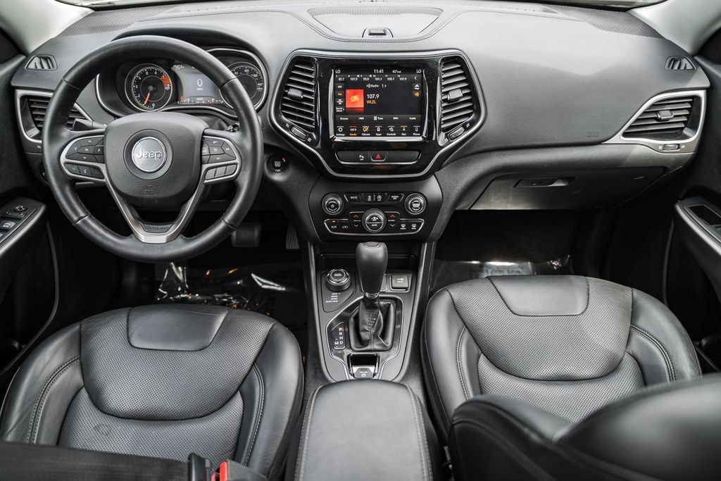 Used 2019 Jeep Cherokee Limited AWD/4WD image 22
