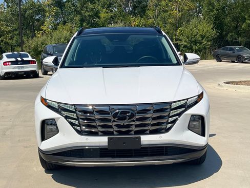 Used 2024 Hyundai Tucson Limited FWD image 2