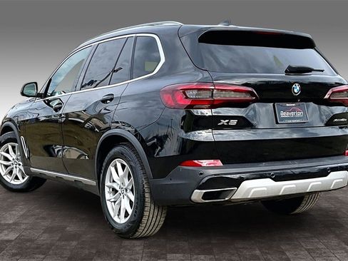 Used 2021 BMW X5 xDrive45e w/ Premium Package image 13