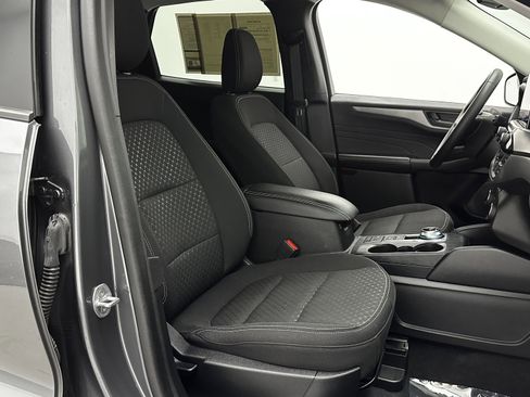 Used 2023 Ford Escape Active image 36