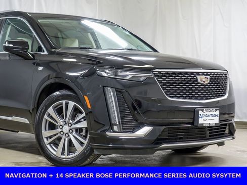 Used 2021 Cadillac XT6 Premium Luxury image 3