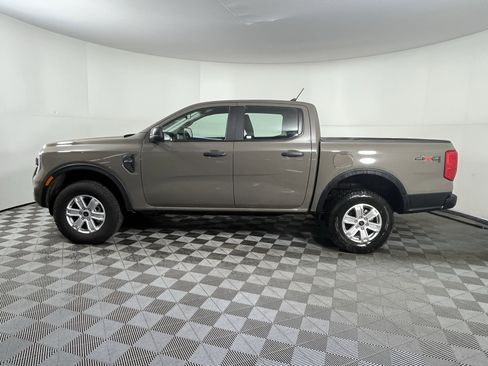 Used 2025 Ford Ranger XL image 2