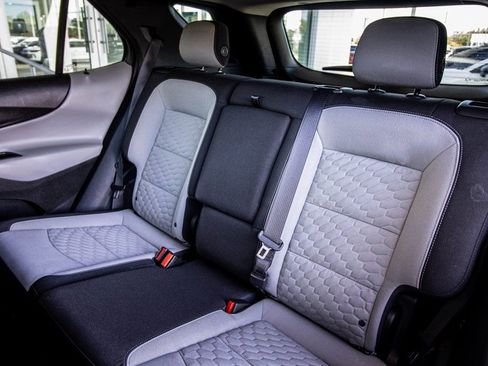 Used 2019 Chevrolet Equinox LS image 42