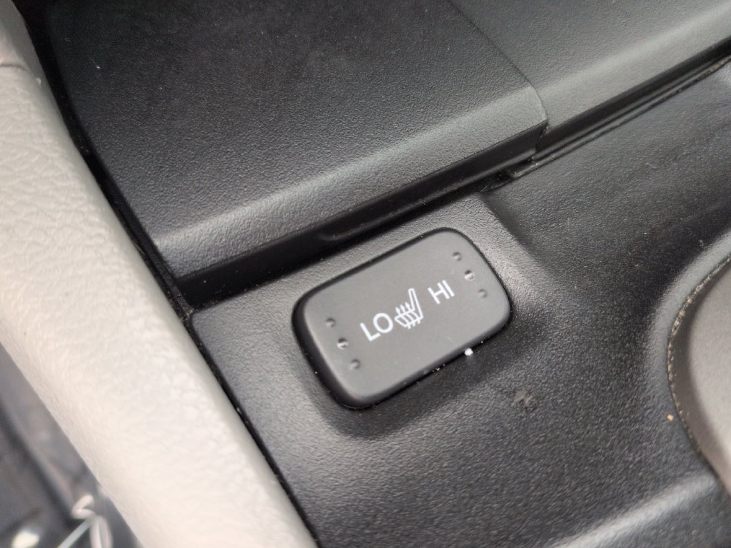 Used 2010 Honda Accord EX-L image 18