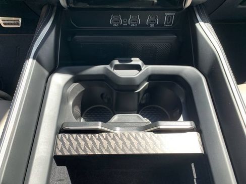 Certified 2025 RAM 1500 Tungsten w/ Off Road Group AWD/4WD image 39
