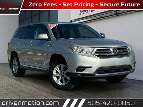 Used 2011 Toyota Highlander 4WD image 1