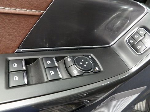 Used 2023 Ford F150 Lariat w/ Equipment Group 502A High image 58