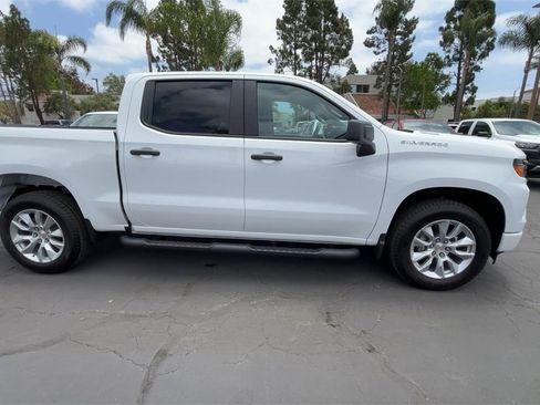 New 2025 Chevrolet Silverado 1500 Custom image 9