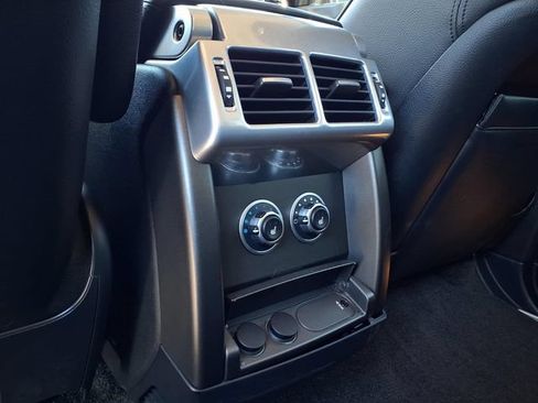 Used 2011 Land Rover Range Rover HSE AWD/4WD image 24