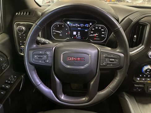 Used 2022 GMC Sierra 2500 AT4 w/ AT4 Premium Plus Package AWD/4WD image 20