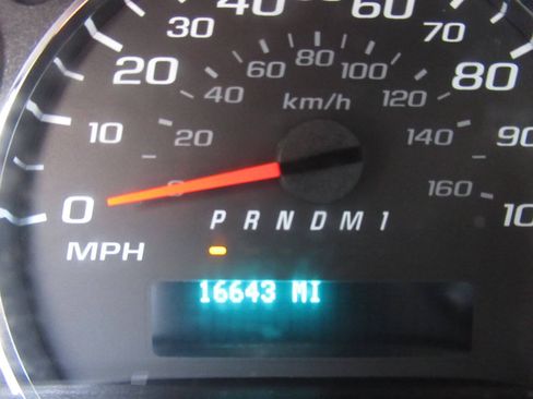 Used 2025 GMC Savana 2500 w/ Driver Convenience Package RWD image 20
